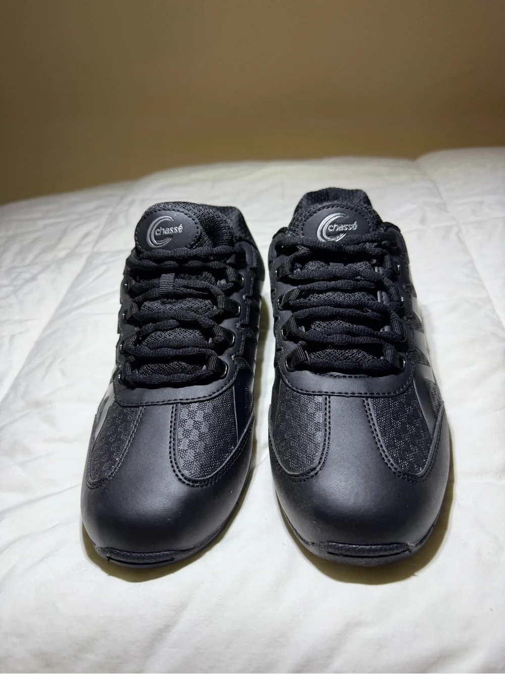 Chassé Men's Black Lace-Up Sneakers - Sleek Everyday Performance
